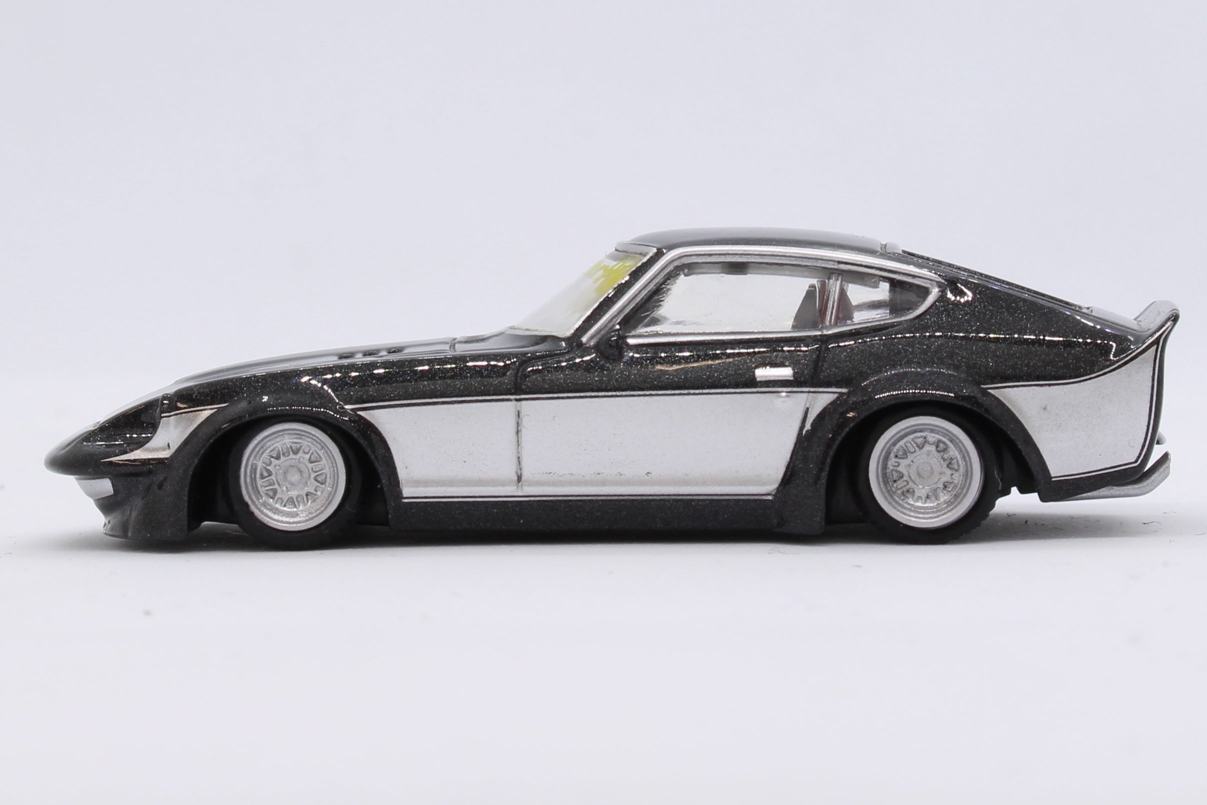 Aoshima 1/64 Mini Car Grand Champion Collection Part.11 - Blind Box of 12
