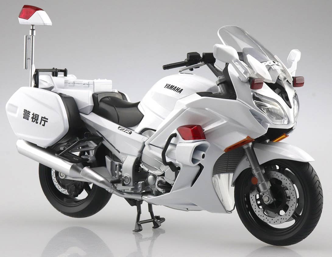 Aoshima 1/12 Yamaha FJR1300P Police Motorcycle (Metropolitan Police Department) Diecast Motorcycle | 4905083106785