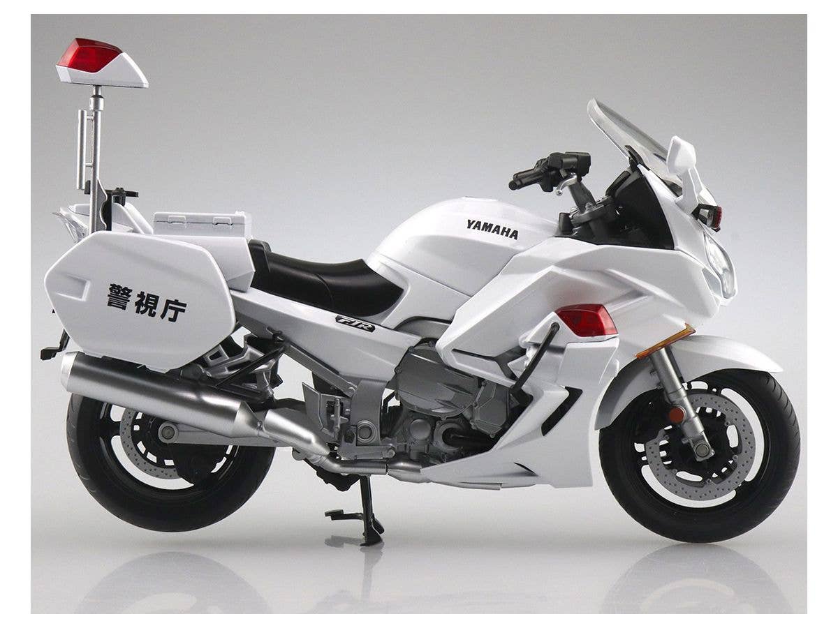 Aoshima 1/12 Yamaha FJR1300P Police Motorcycle (Metropolitan Police Department) Diecast Motorcycle | 4905083106785