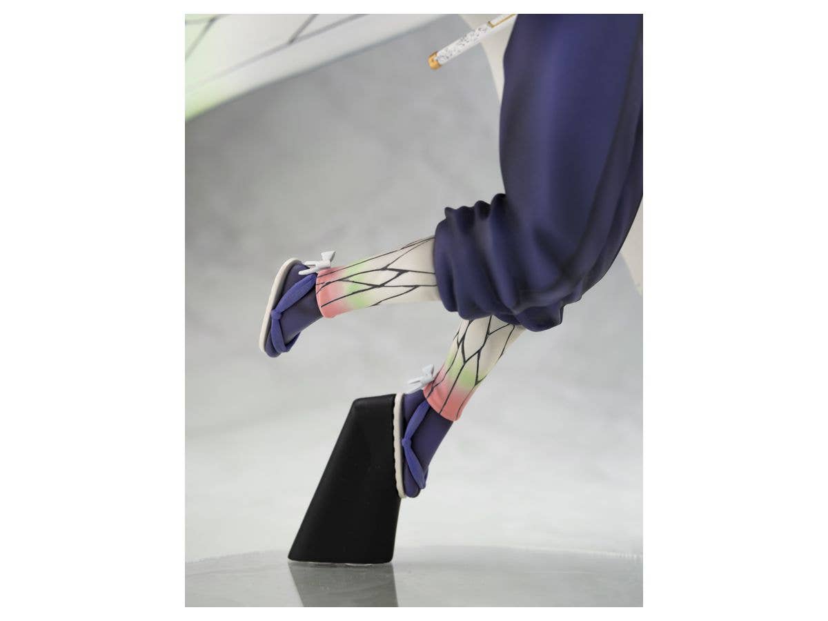 Aoshima 1/7 Kimetsu no Yaiba Demon Slayer Shinobu Kocho | 4905083107164