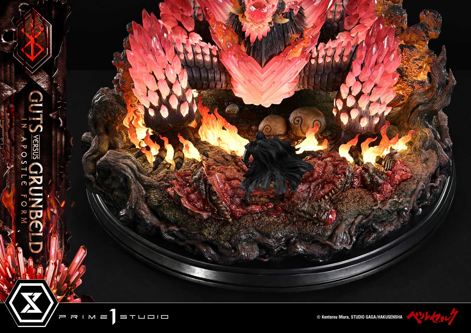 Ultimate Diorama Masterline Berserk Guts Versus Grunbeld in Apostle Form