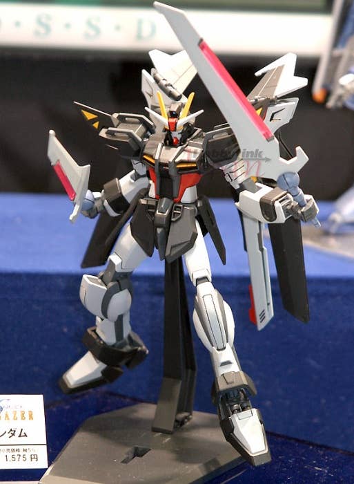 HG 1/144 #41 Strike Noir Gundam | 4573102582690