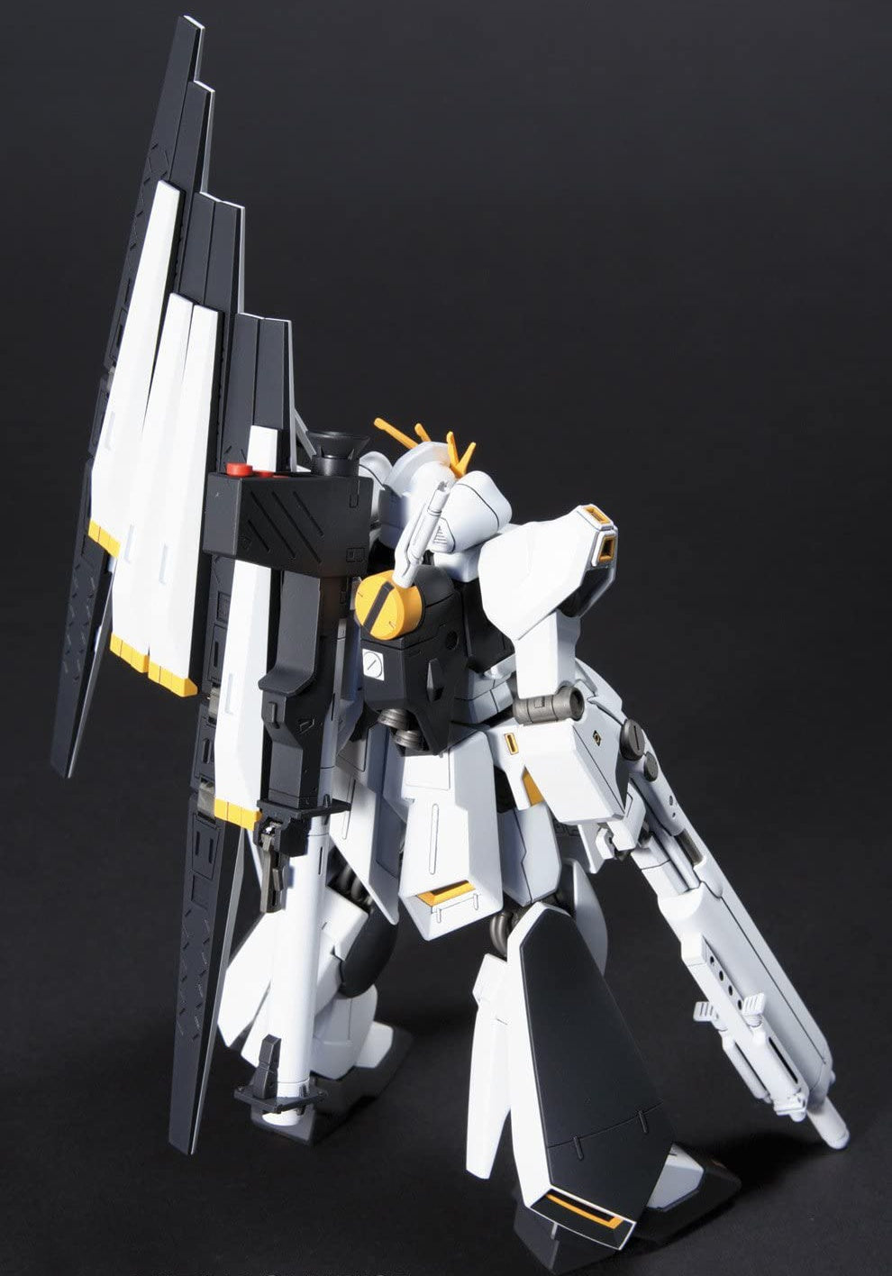 Bandai HGUC #93 1/144 Nu Gundam (Heavy Weapon System Equipment Type) | 4573102573971
