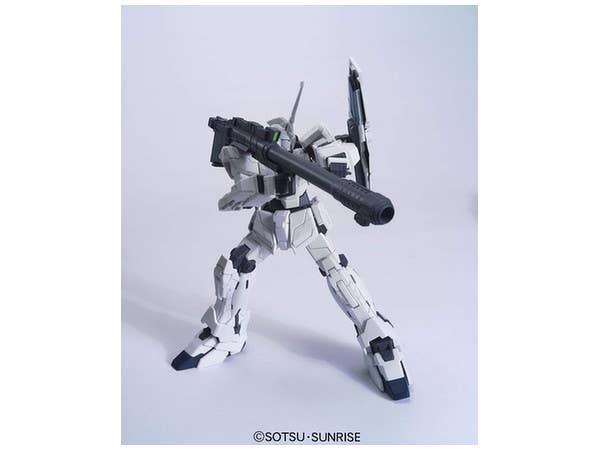 Bandai HGUC 1/144 #101 RX-0 Unicorn Gundam (Unicorn Mode) 'Gundam UC' | 4573102582645