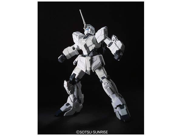 Bandai HGUC 1/144 #101 RX-0 Unicorn Gundam (Unicorn Mode) 'Gundam UC' | 4573102582645