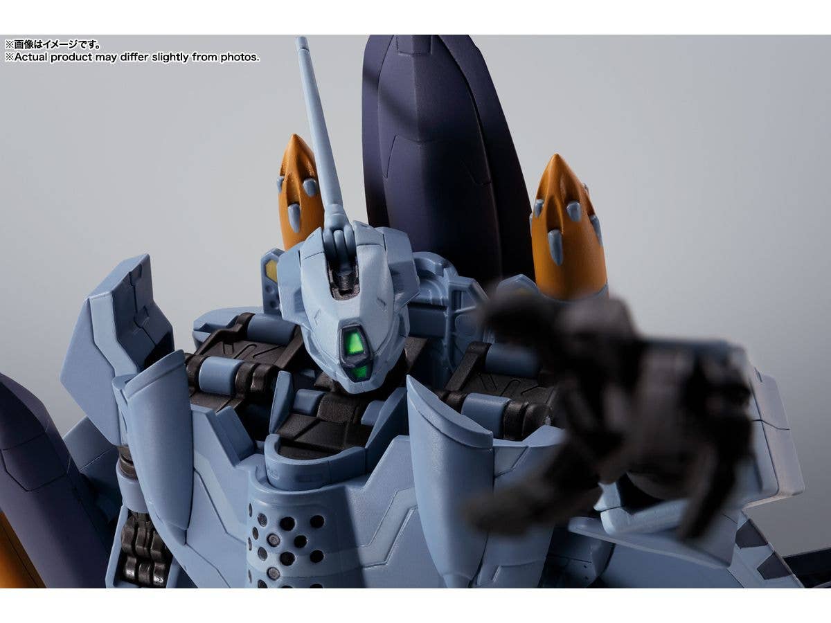 BANDAI Spirits VF-0A PHOENIX(SHIN KUDO USE) + QF-2200D-B GHOST "MACROSS ZERO", TAMASHII NATIONS HI-METAL R | 4573102660848