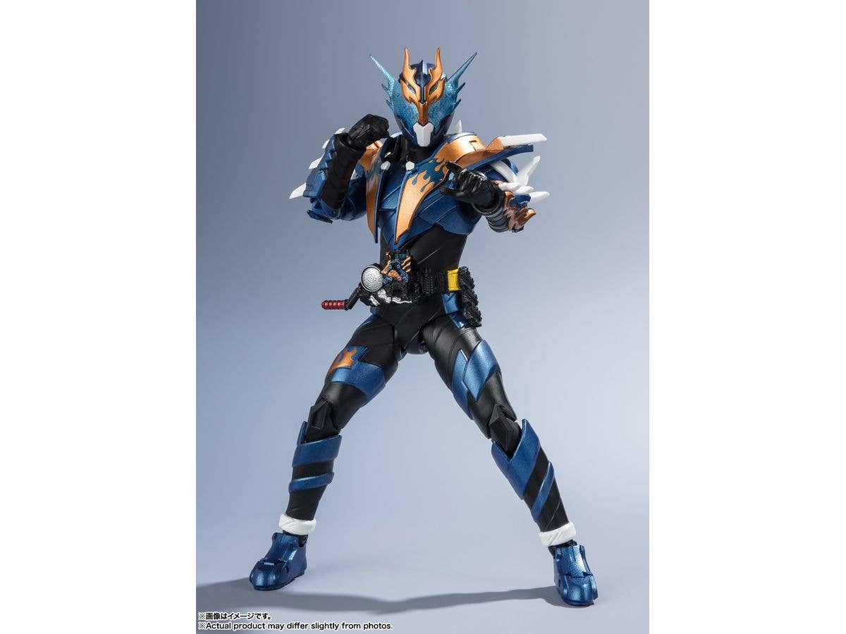 BANDAI Tamashii KAMEN RIDER CROSS-Z HEISEI GENERATIONS EDITION "KAMEN RIDER BUILD", TAMASHII NATIONS S.H.Figuarts | 4573102666147