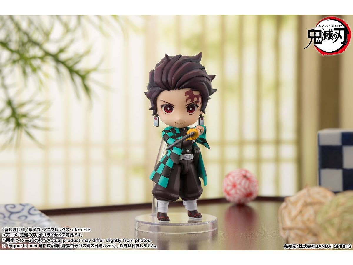 TAMASHII NATIONS TANJIRO KAMADO (NICHIRIN SWORD with RENGOKU'S HANDGUARD) "Demon Slayer: Kimetsu no Yaiba", TAMASHII NATIONS Figuarts mini | 4573102675972