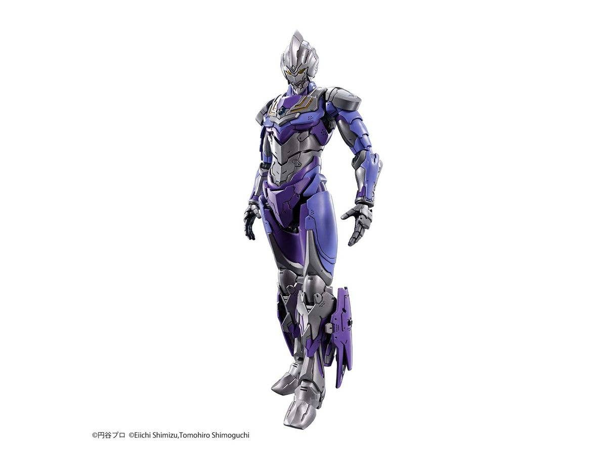 Bandai Spirits Hobby Figure-Rise Standard 1/12 Ultraman Suit Tiga Sky Type (Action Ver.) 'Ultraman' | 4573102616685