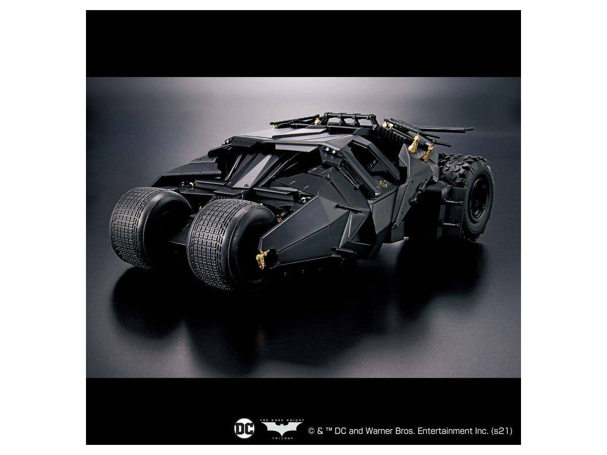 1/35 SCALE MODEL KIT BATMOBILE (BATMAN BEGINS Ver.) | 4573102621849