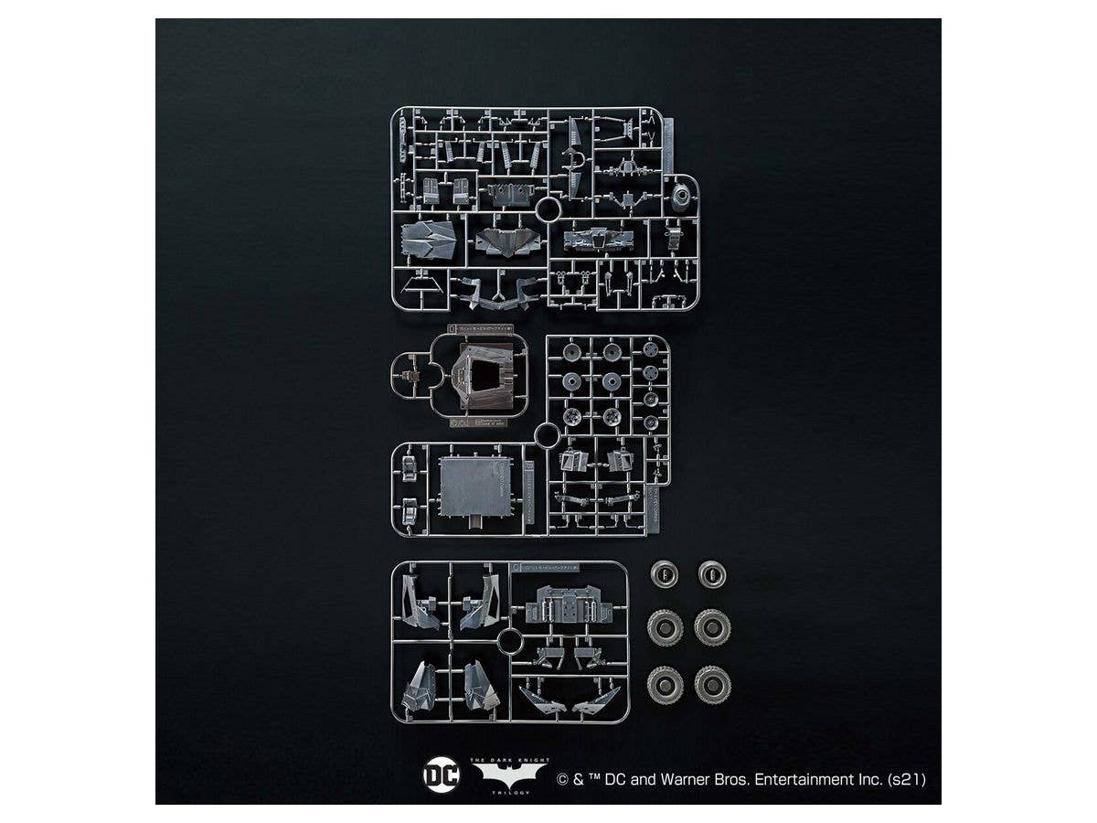 1/35 SCALE MODEL KIT BATMOBILE (BATMAN BEGINS Ver.) | 4573102621849