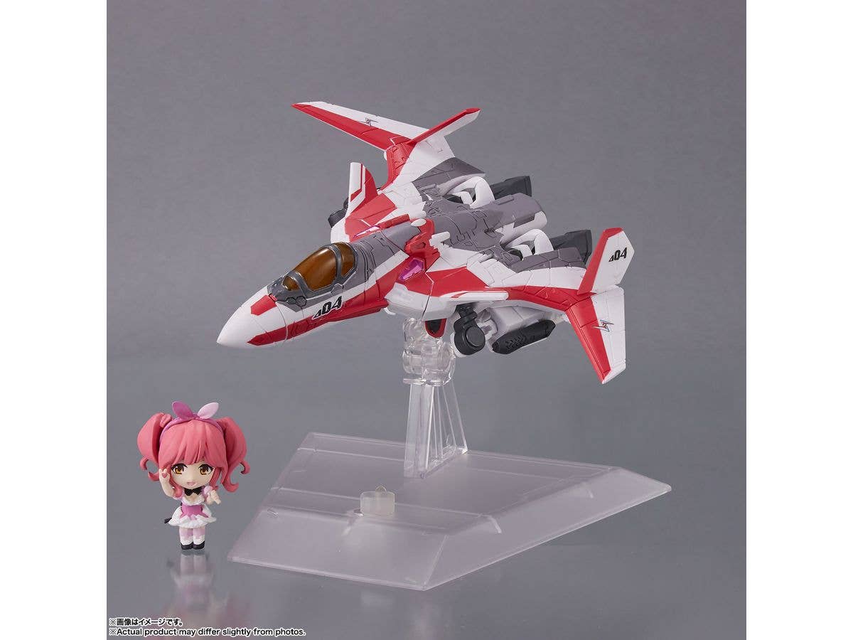BANDAI Spirits VF-31C Siegfried (Mirage Farina Jenius USE) with Makina Nakajima | 4573102649720