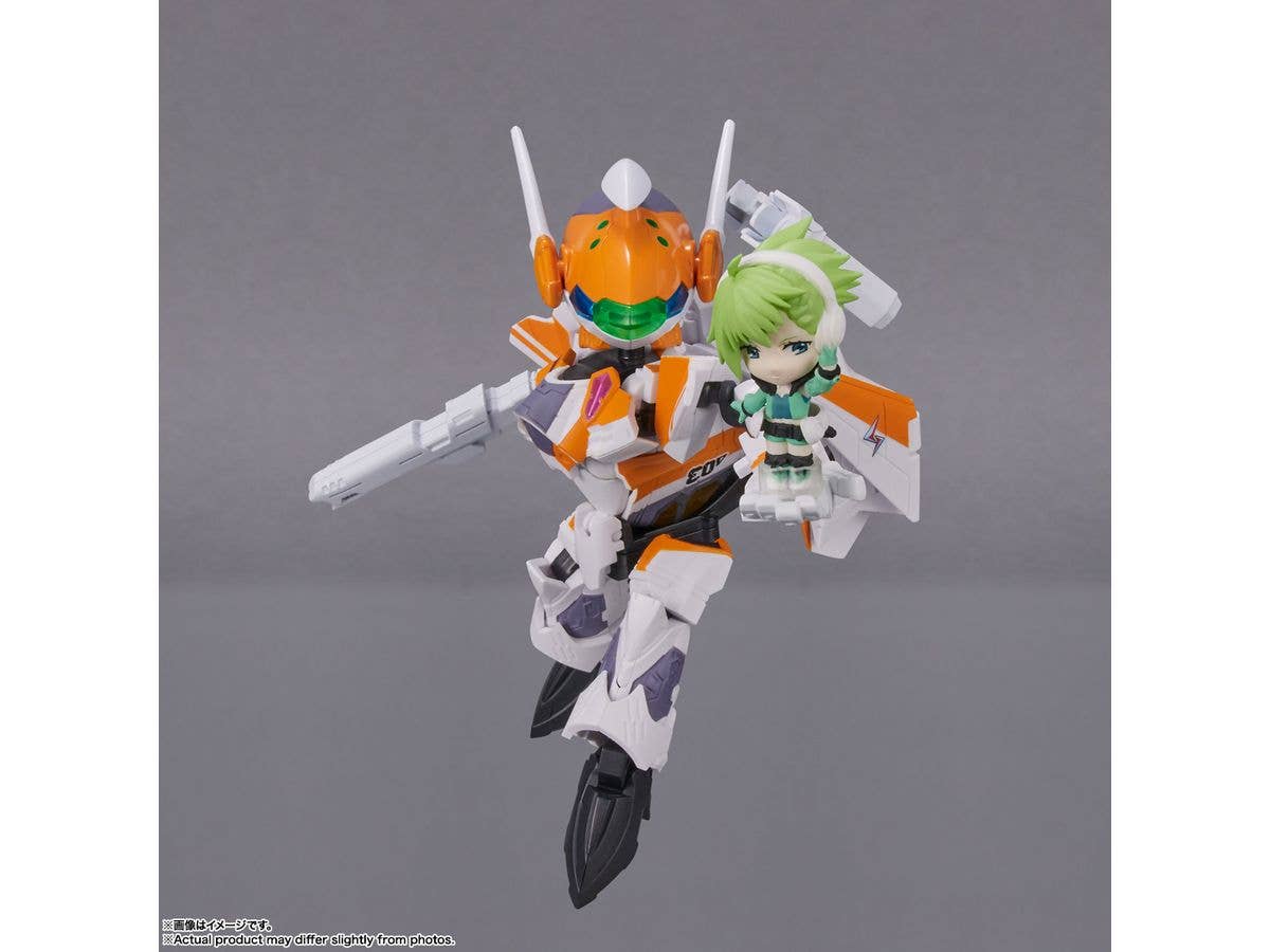 BANDAI Spirits VF-31E SIEGFRIED(CHUCK MUSTANG USE) with REINA PROWLER | 4573102649737