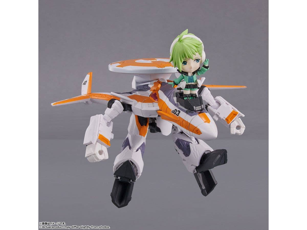BANDAI Spirits VF-31E SIEGFRIED(CHUCK MUSTANG USE) with REINA PROWLER | 4573102649737