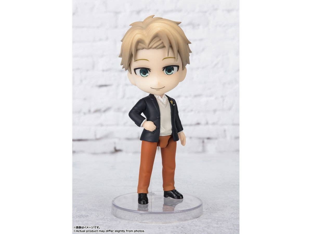 BANDAI Spirits Loid Forger -Odekeke Outfit- | 4573102653772