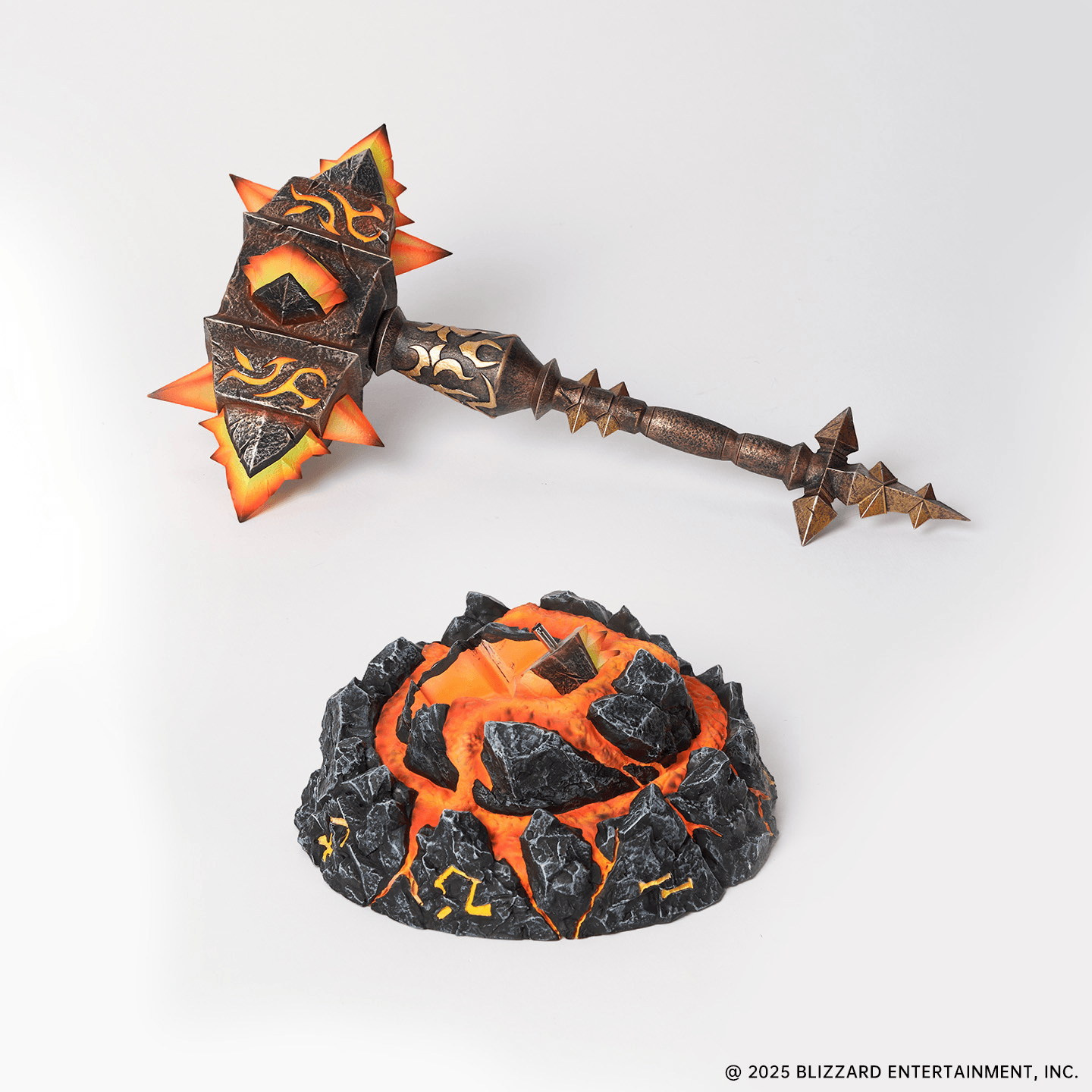World of Warcraft® Sulfuras, Hand of Ragnaros Collector's Edition Replica | 6978082553704