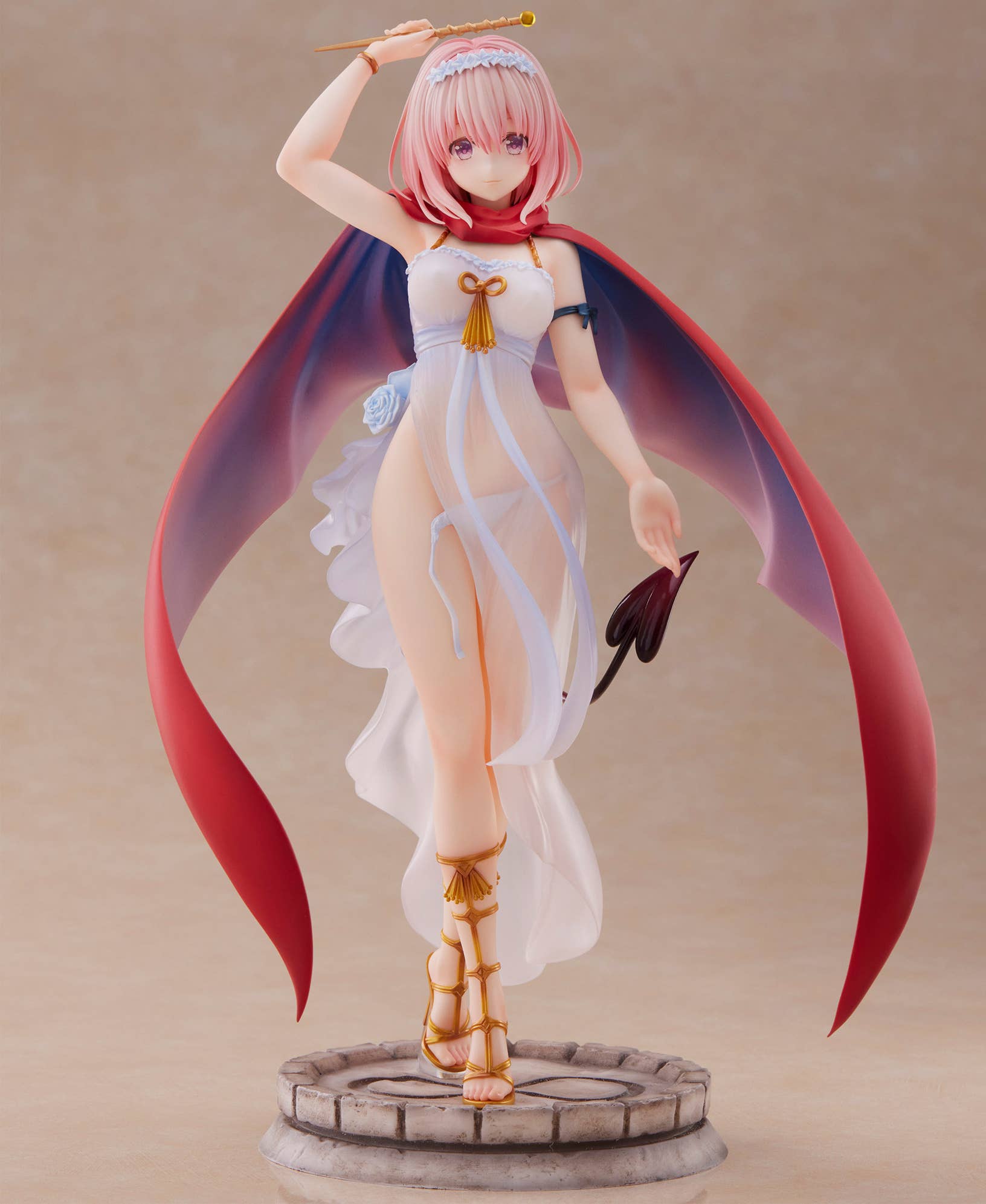Broccoli To LOVE Ru Darkness 'Momo Belia Deviluke' The Magician Ver. 1:7 PVC Figure | 4510417606413