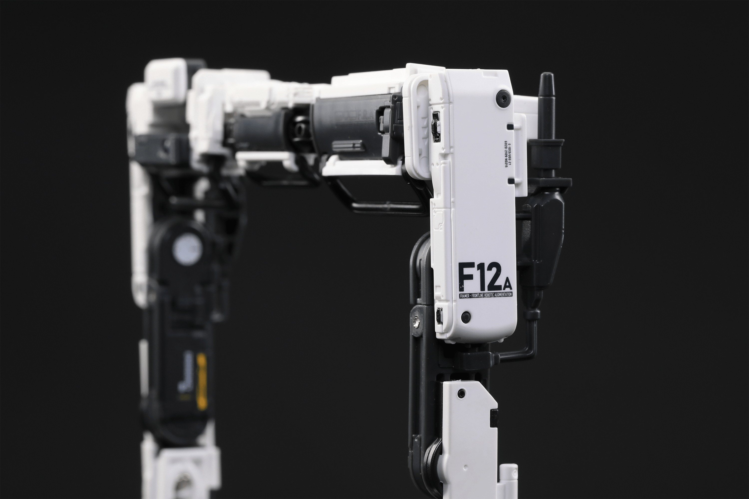 IB-02 The wandering Earth 2-FRAMER | 6958985022903