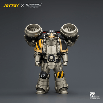 Iron Warriors MkII Assault Legionary2 with Bolt pistol & Heavy chain axe | 6927054404506