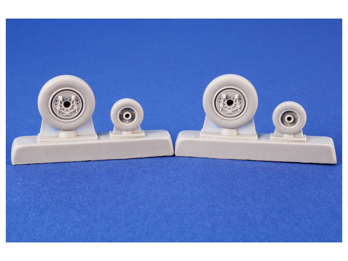 CMK 1/48 F-4B Phantom Wheels (from Tamiya kit) | 8595593128733