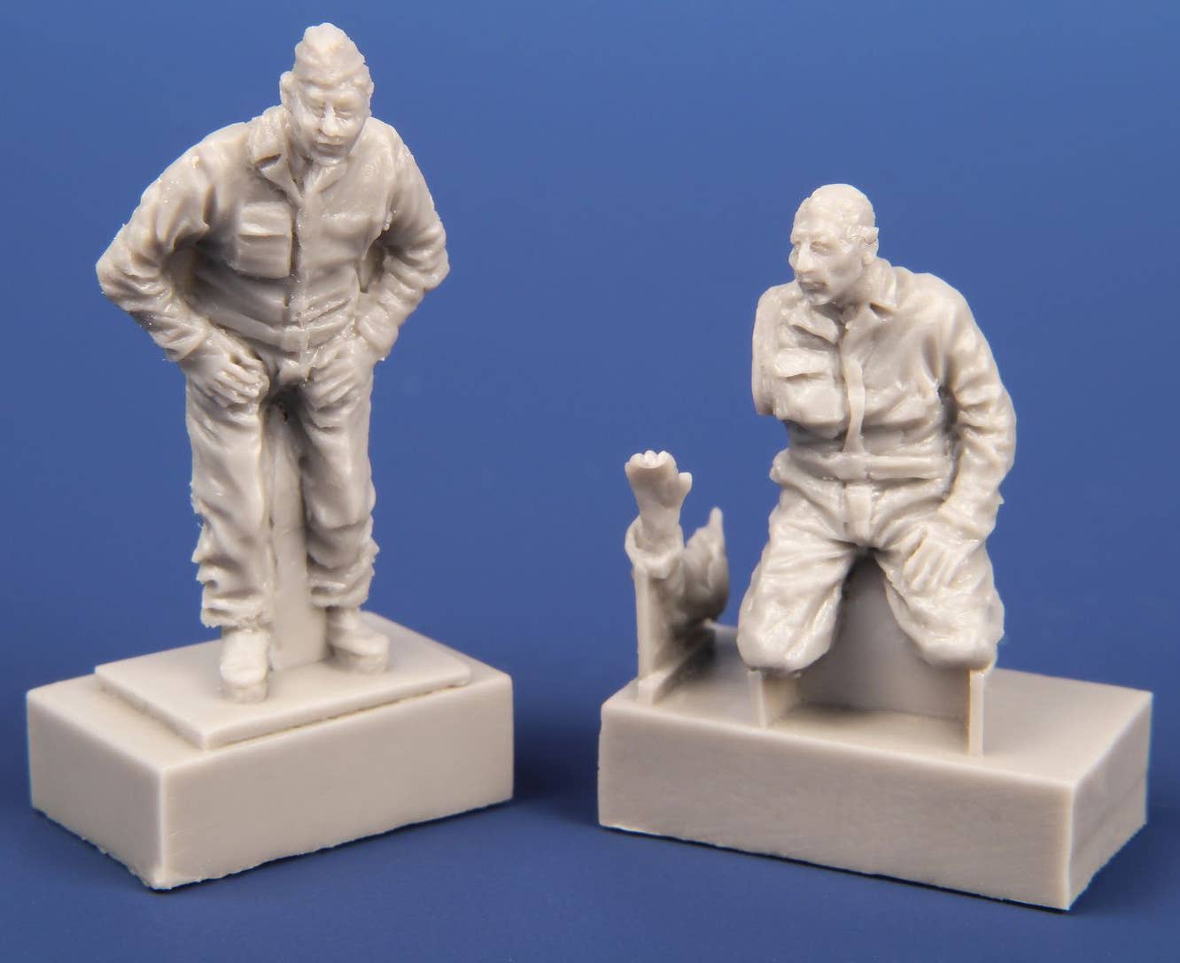 CMK 1/72 German He 162A Mechanics (2 pcs.) | 8595593128597