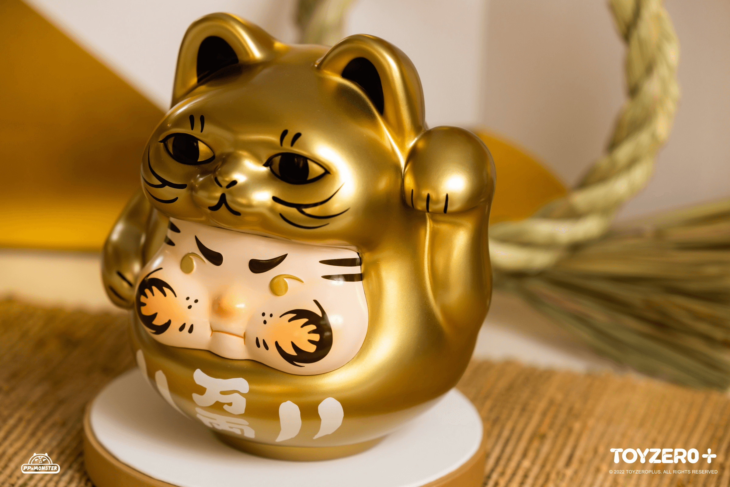 200% PP Lucky Cat Daruma (Golden cat edition) | 796548113318