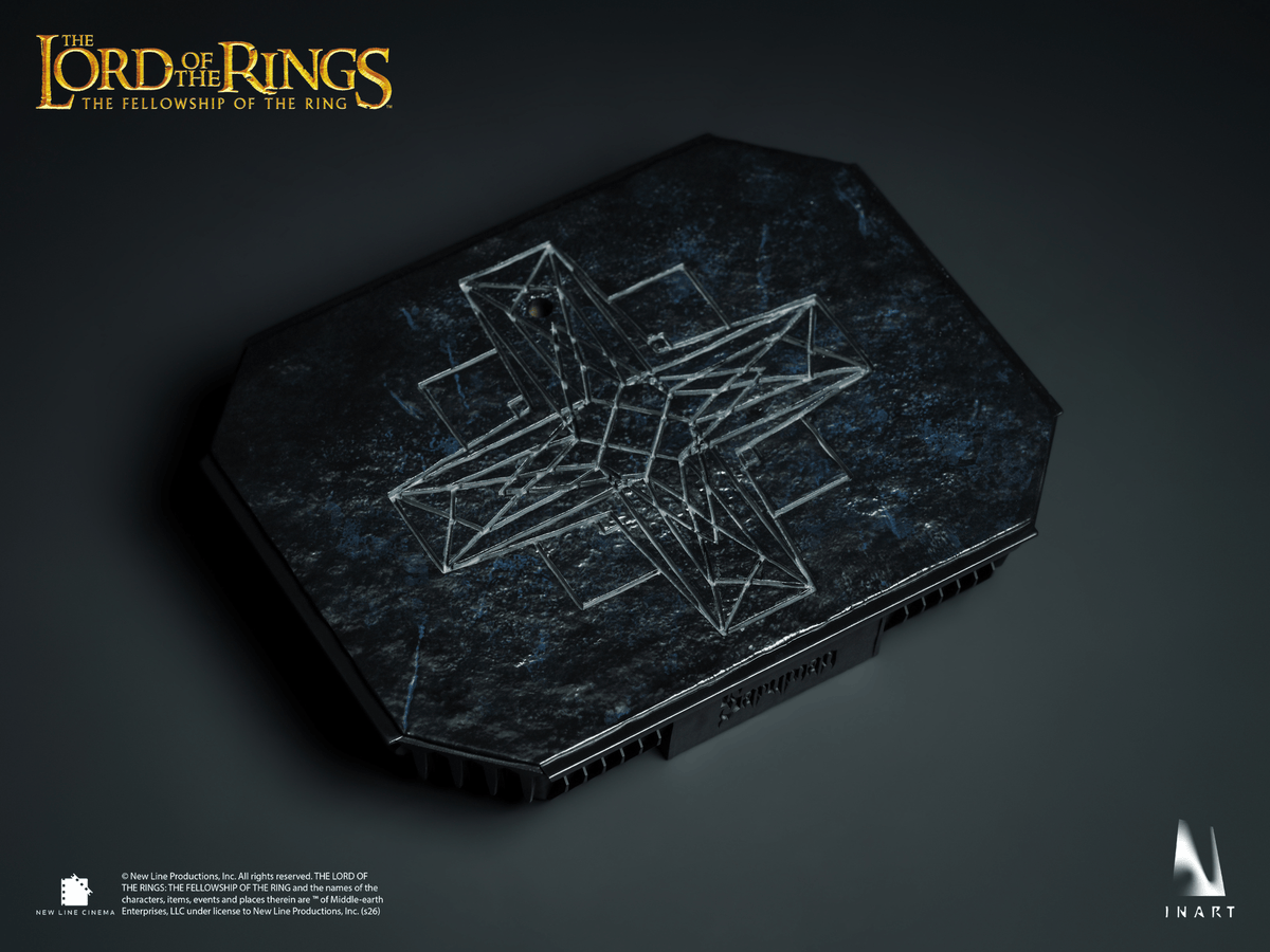 INART — The Lord of the Rings: The Fellowship of the Ring — Saruman 1/6 Collectible Figure