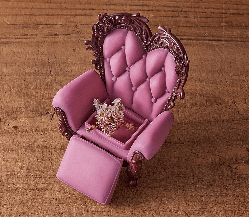 PARDOLL Antique Chair: Valentine
