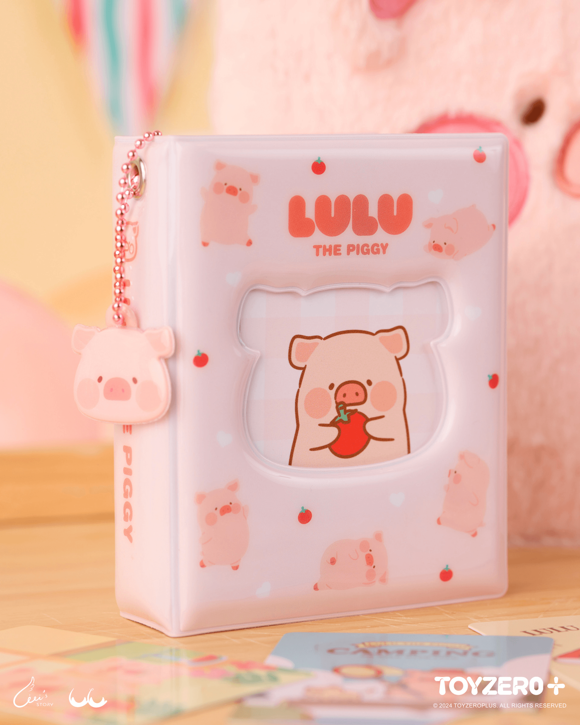 LuLu the Piggy Generic - Collectible Card Book | 781005360732