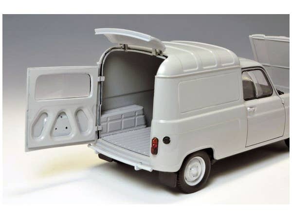 Ebbro 1/24 Renault 4L Fourgonnette | 4526175250034