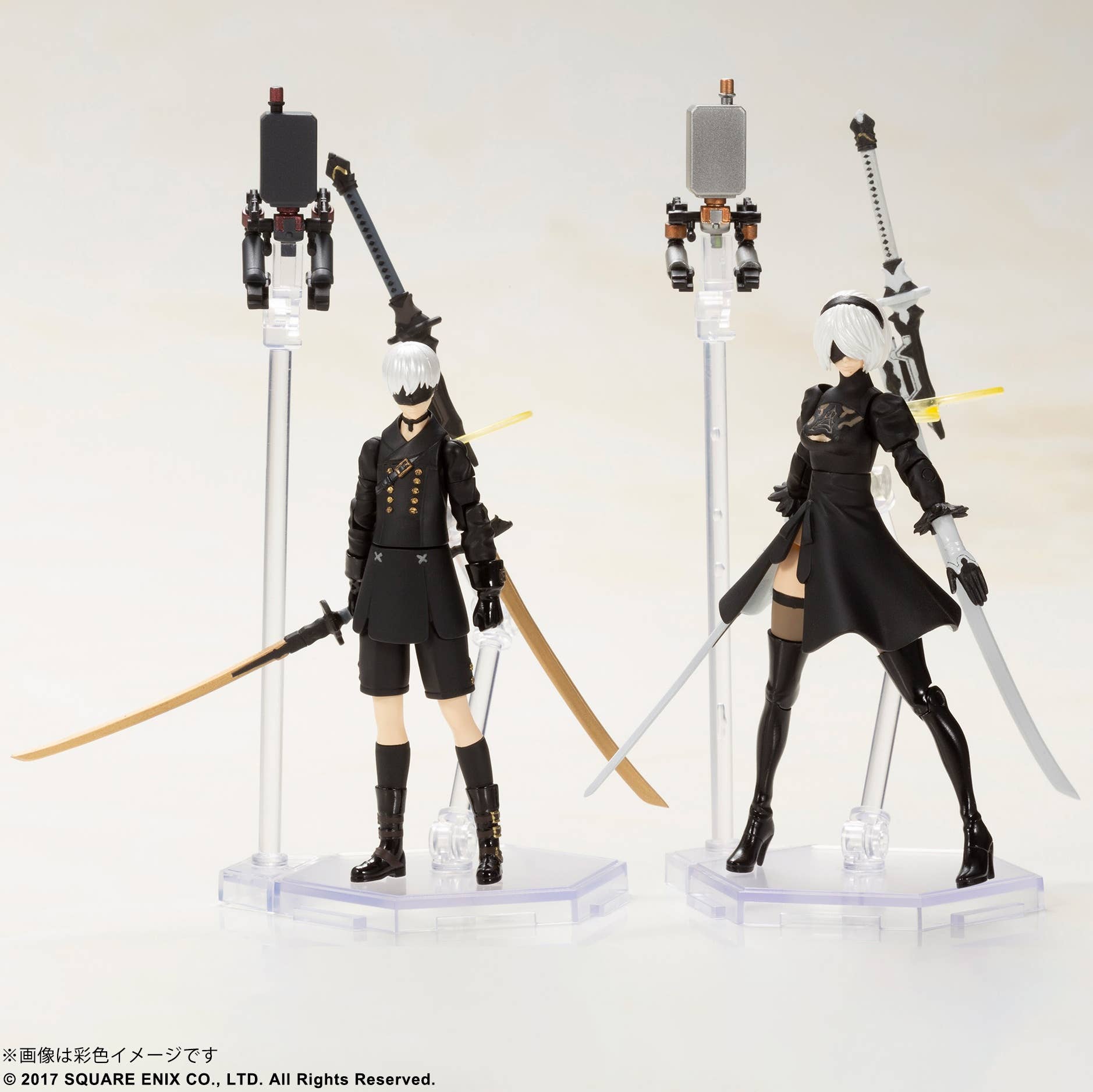 SQUARE ENIX NieR:Automata® Plastic Model Kit – 2B & 9S | 4988601371858