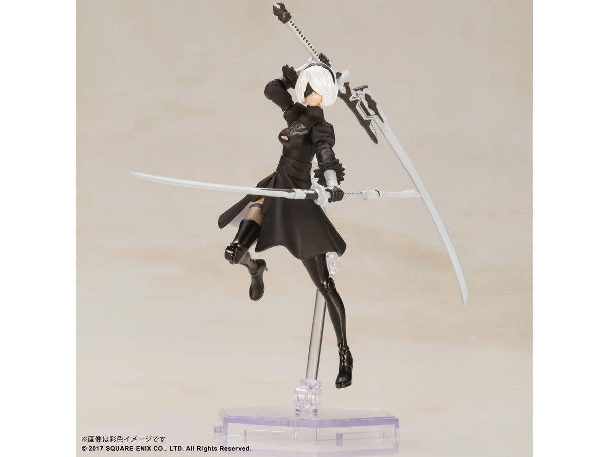 SQUARE ENIX NieR:Automata® Plastic Model Kit – 2B & 9S | 4988601371858