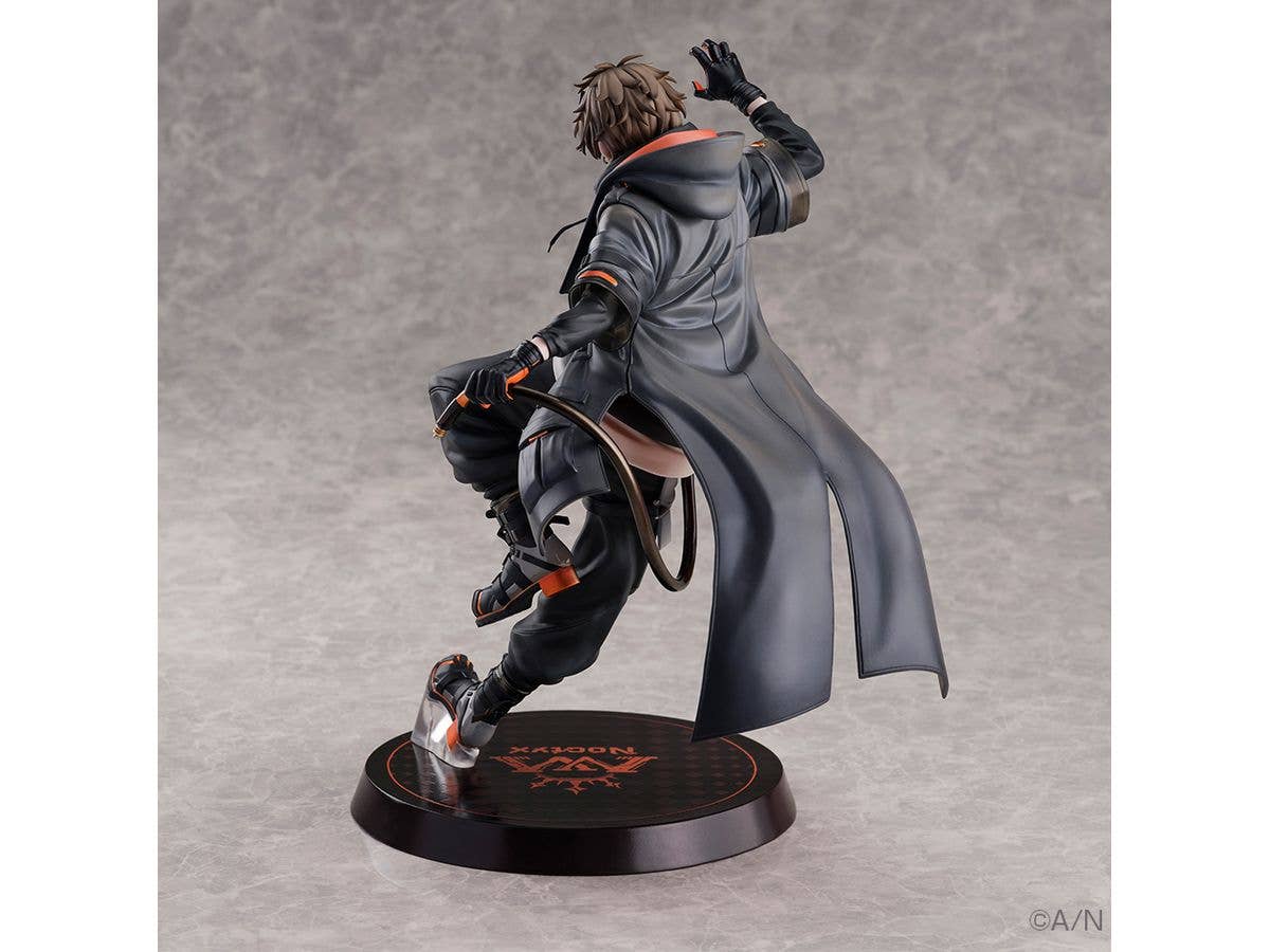 Alban Knox 1/7 Scale Figure | 4570105142395