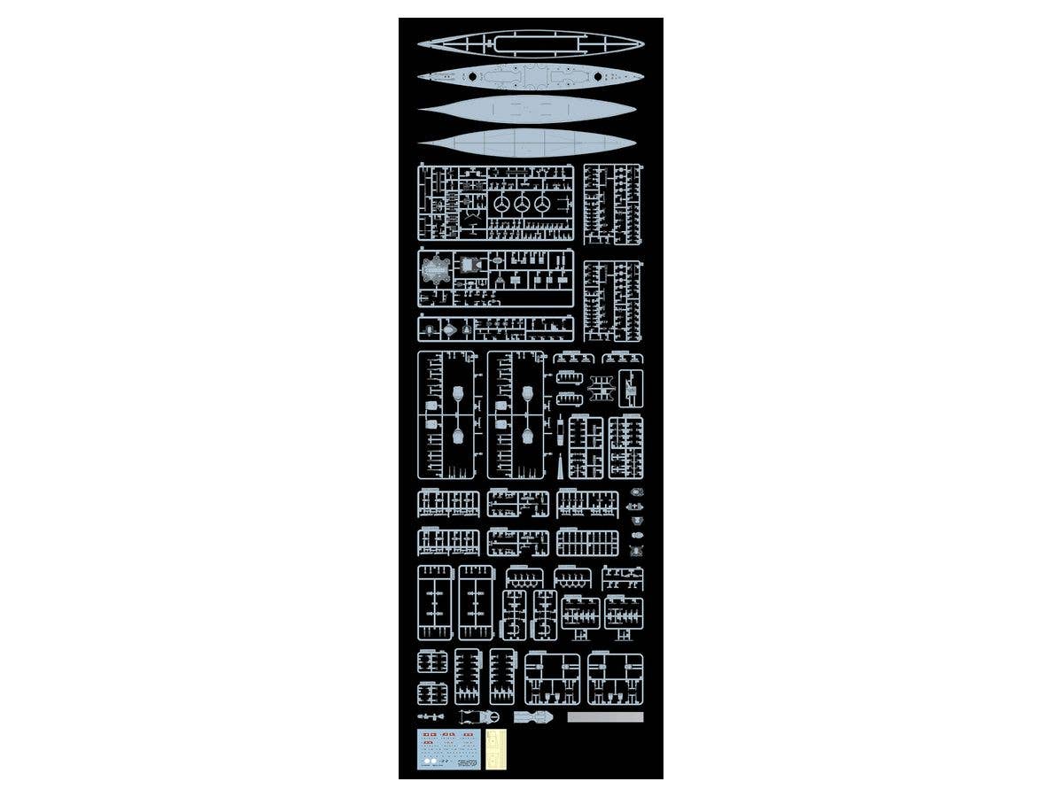 Flyhawk Model 1/700 German Battleship Scharnhorst 1940 (Deluxe Edition) | 6921970401786
