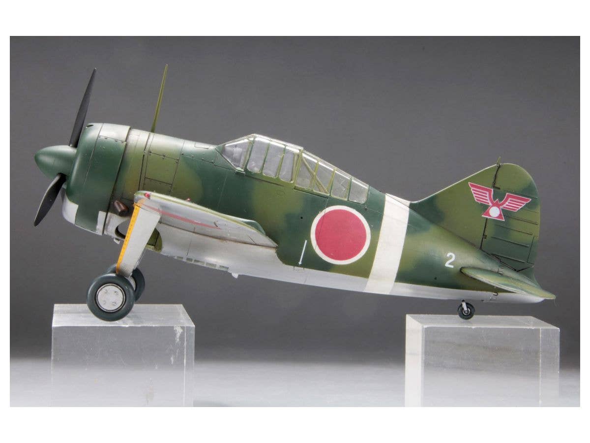 FineMolds 1/48 B-339 Buffalo 'Japanese Army' with Ground Crew & Equipment #1 | 4536318489948