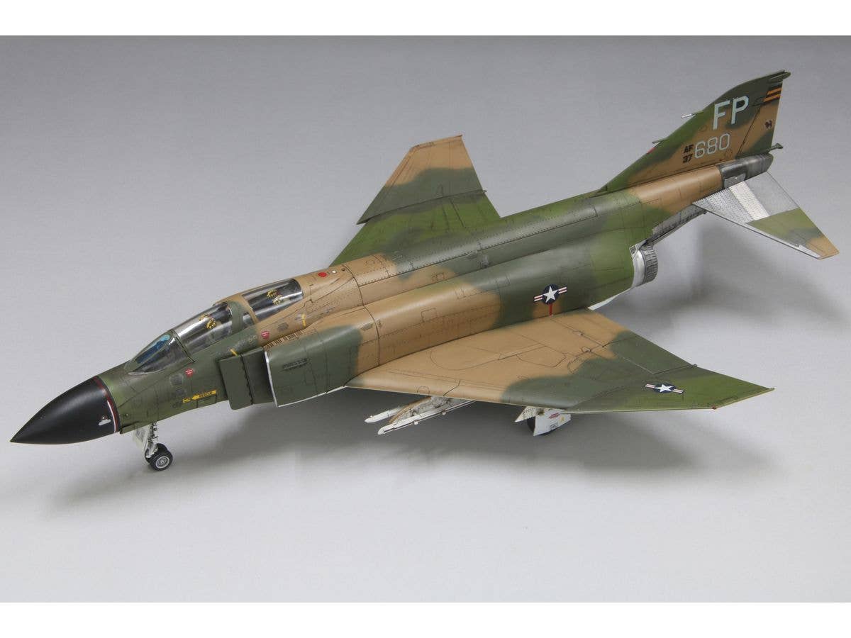 FineMolds 1/72 US Air Force F-4C Fighter "Wolf Pack 1967" | 4536318728467
