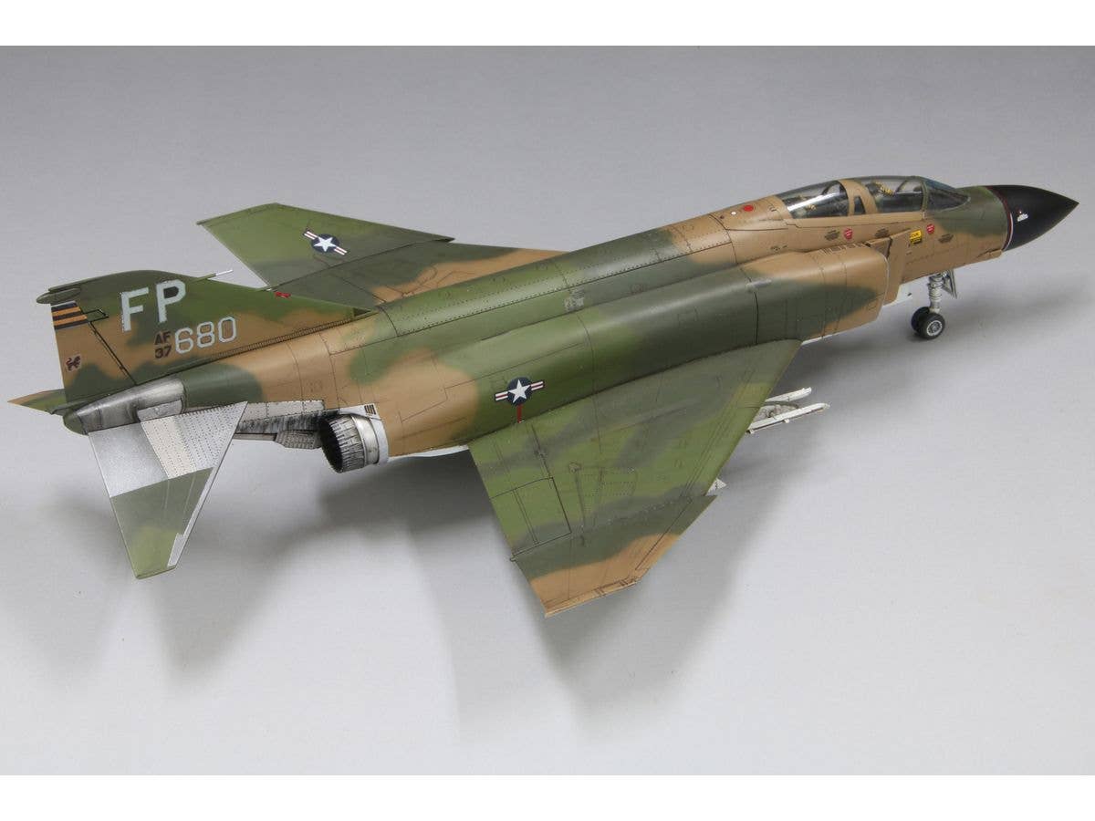 FineMolds 1/72 US Air Force F-4C Fighter "Wolf Pack 1967" | 4536318728467