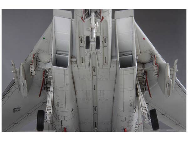 FineMolds 1/72 US Navy F-14A Tomcat | 4536318720300
