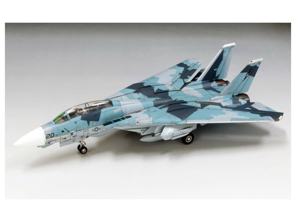 FineMolds 1/72 F-14A Tomcat "Top Gun" | 4536318720362