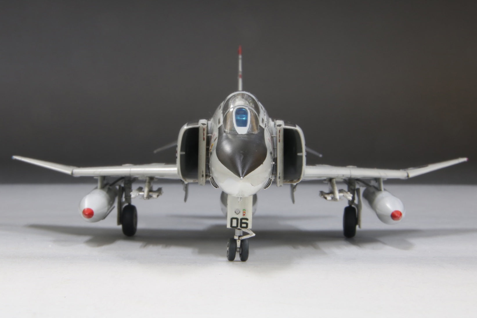 FineMolds 1/72 US Navy Jet Fighter F-4J "Aardvarks" (First Limited Special Edition) | 4536318729433