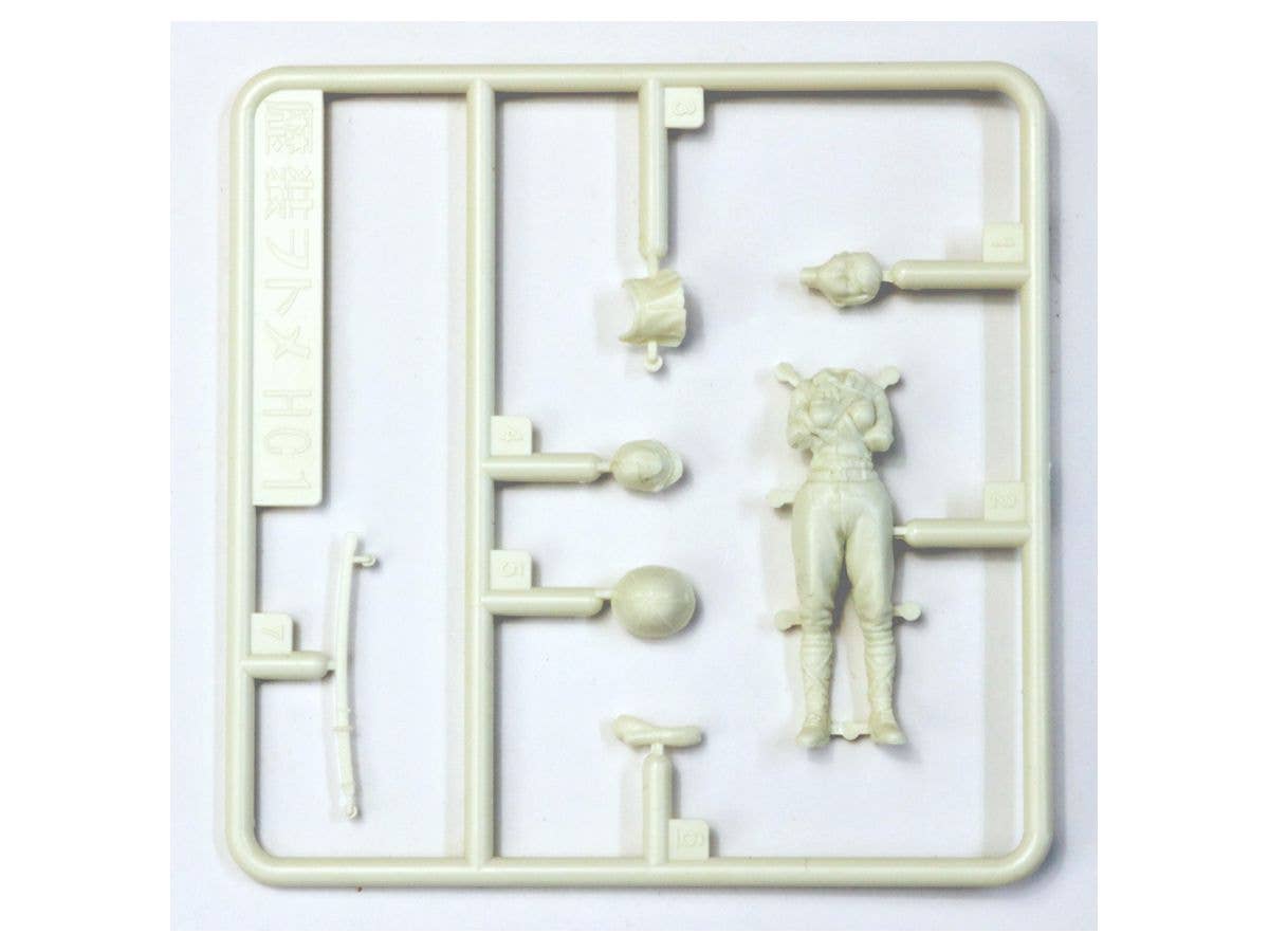 FineMolds 1/35 Ayame w/Kurogane 4 x 4 Figure Kit | 4536318880011