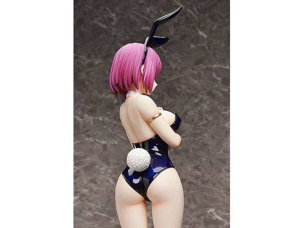 FREEing Hisako Arato: Bare Leg Bunny Ver. | 4570001511882