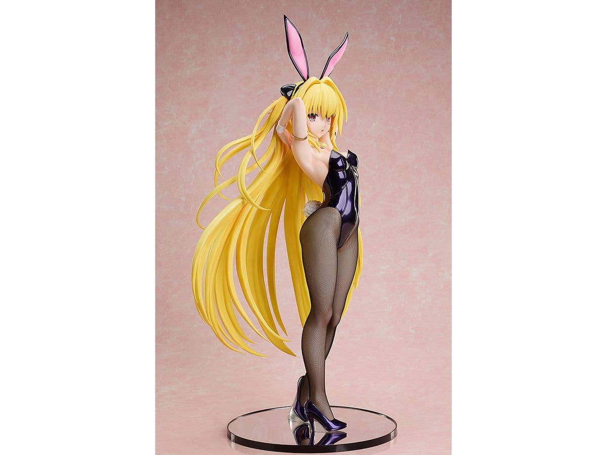 FREEing Golden Darkness: Bunny Ver. (1/3 Scale) | 4570001513282