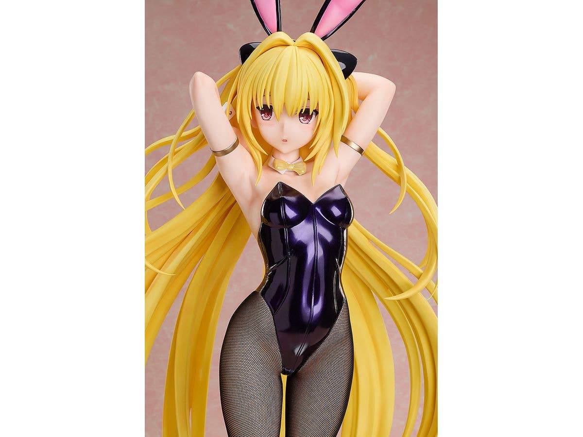 FREEing Golden Darkness: Bunny Ver. (1/3 Scale) | 4570001513282