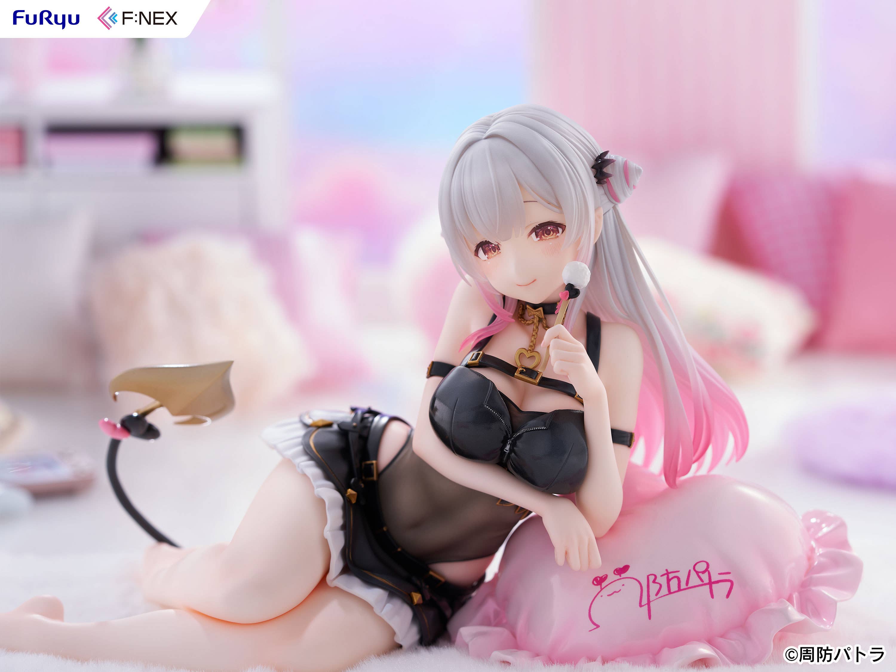 Patra Suou Gaming Outfit VER 1/6 Scale Figure | 4582655078826