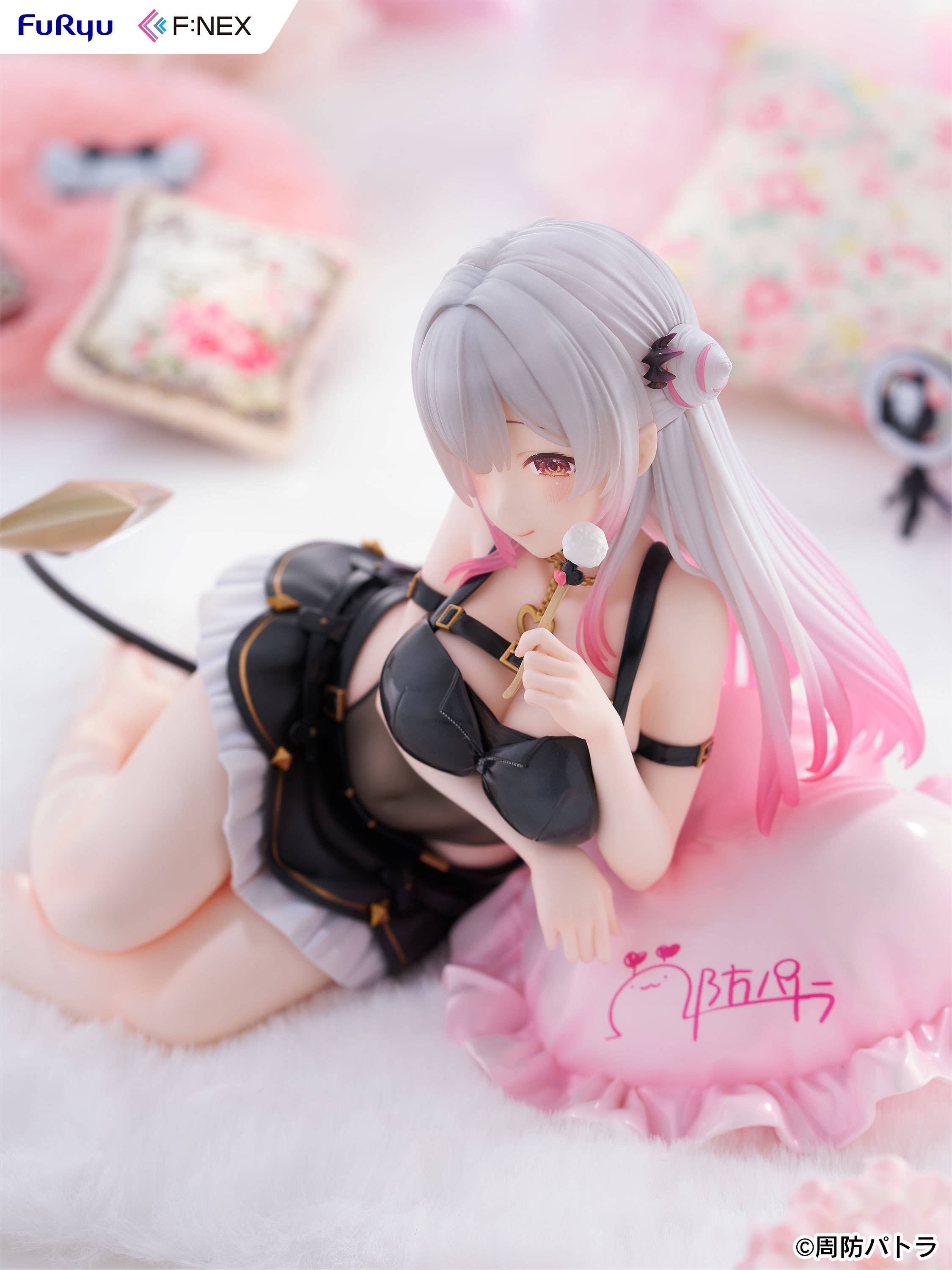 Patra Suou Gaming Outfit VER 1/6 Scale Figure | 4582655078826