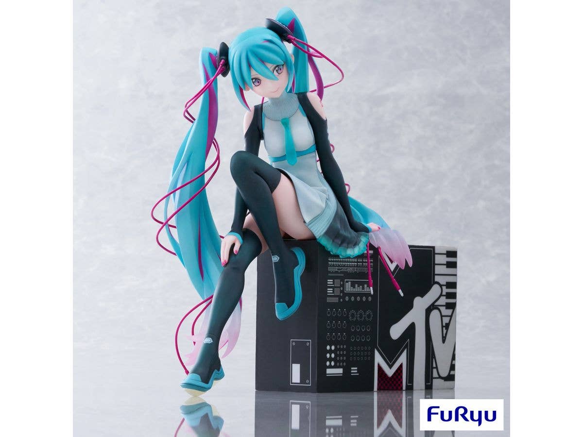 FURYU Corporation Hatsune Miku × MTV 1/7 Scale Figure | 4580736409132