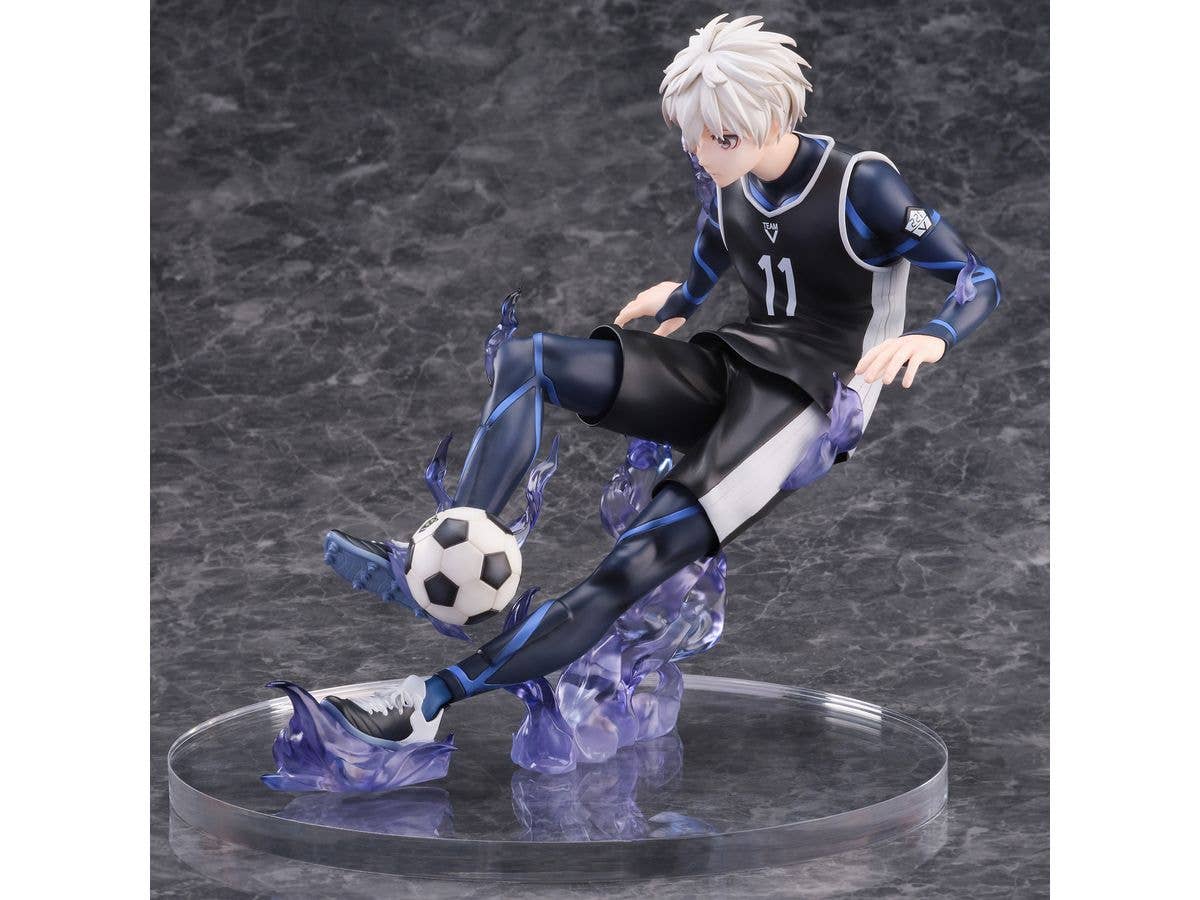 FURYU Corporation BLUELOCK Seishiro Nagi 1/7 Scale Figure | 4580736409408