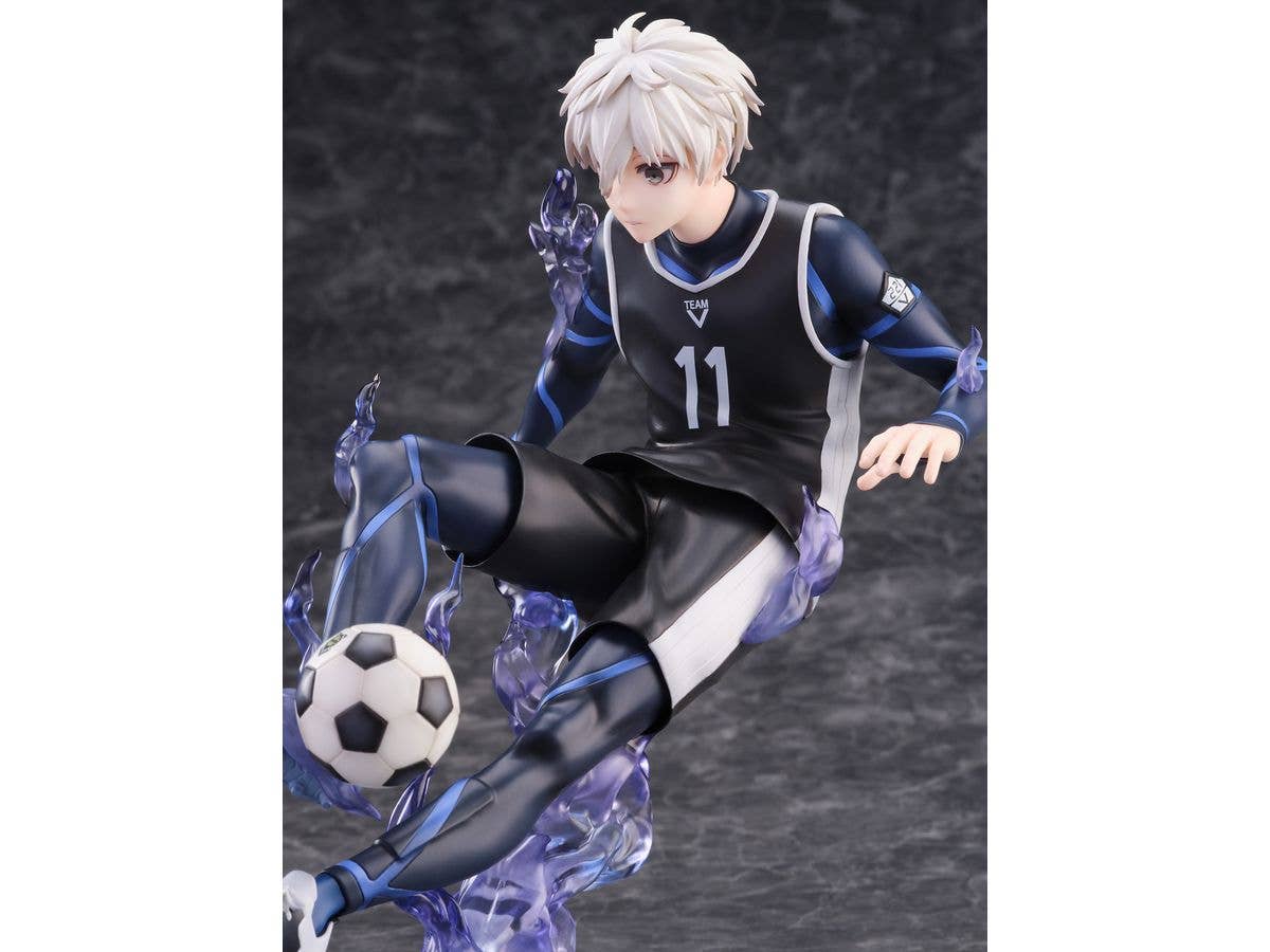 FURYU Corporation BLUELOCK Seishiro Nagi 1/7 Scale Figure | 4580736409408