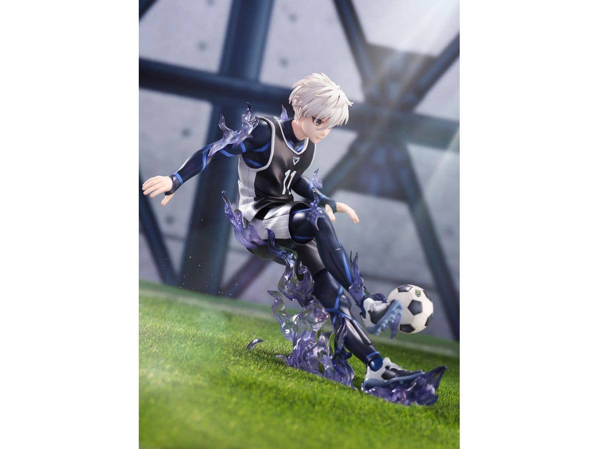 FURYU Corporation BLUELOCK Seishiro Nagi 1/7 Scale Figure | 4580736409408